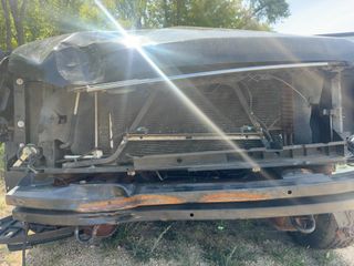 2007 Chevrolet Tahoe V6 - Engine Compartment Image